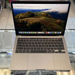 MacBook Pro 13” 2022 8GB 512gb
