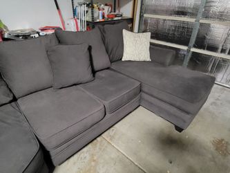 Dark Gray 3 Pierce Sectional