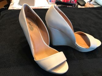 Summer shoes size 7