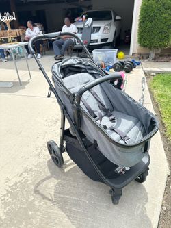 MOM PUSH STROLLER