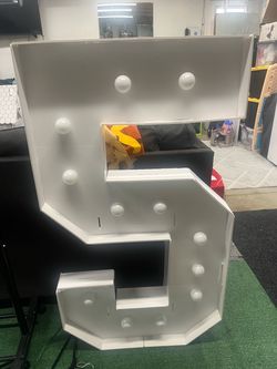 Large Marquee Number 5 Light Up Sign