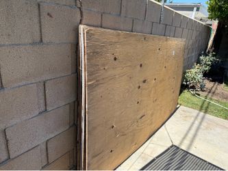 Plywood