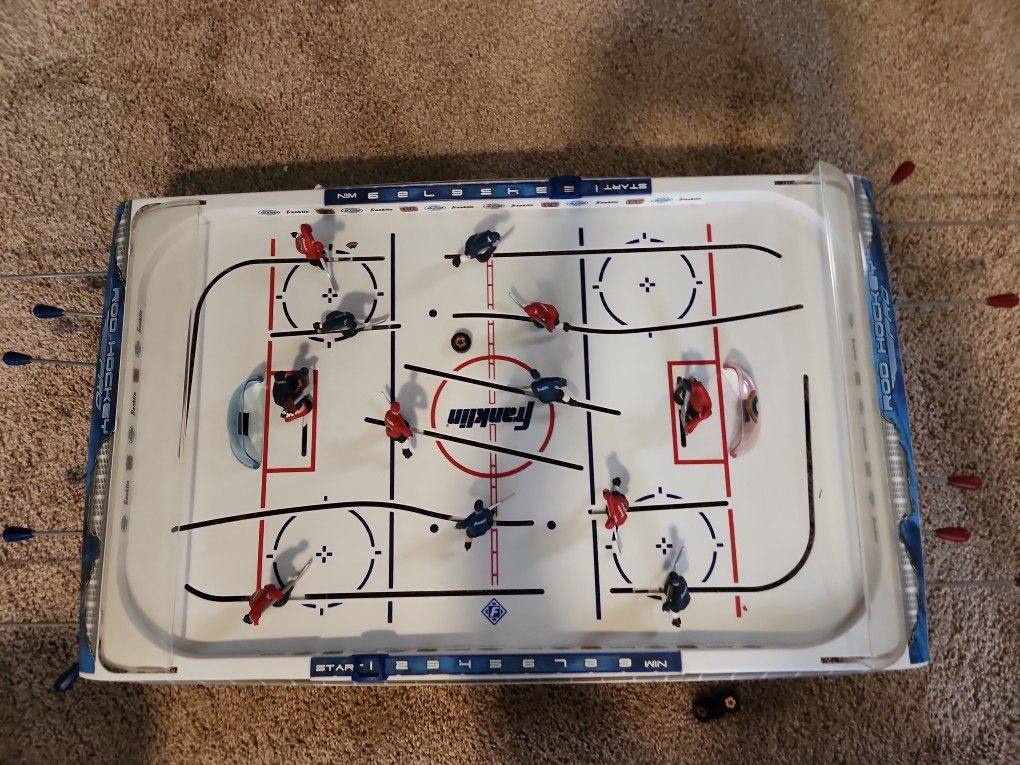 Franklin Rod Hockey Game