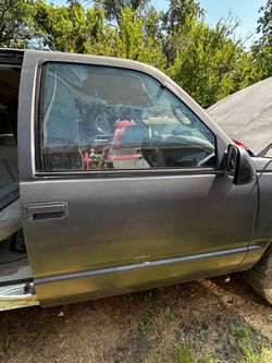 Passenger door / electric / Chevy / GMC