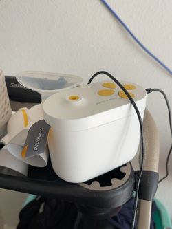 Medela Pump In Style with MaxFlow Double Electric Pump