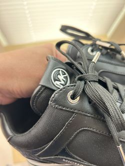 Beautiful Michael Kors black sneakers 