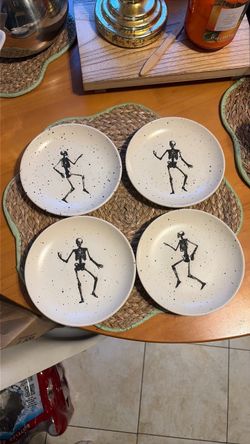 Dancing Skeleton Halloween Plates Set of 4