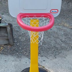  Basketball Hoop