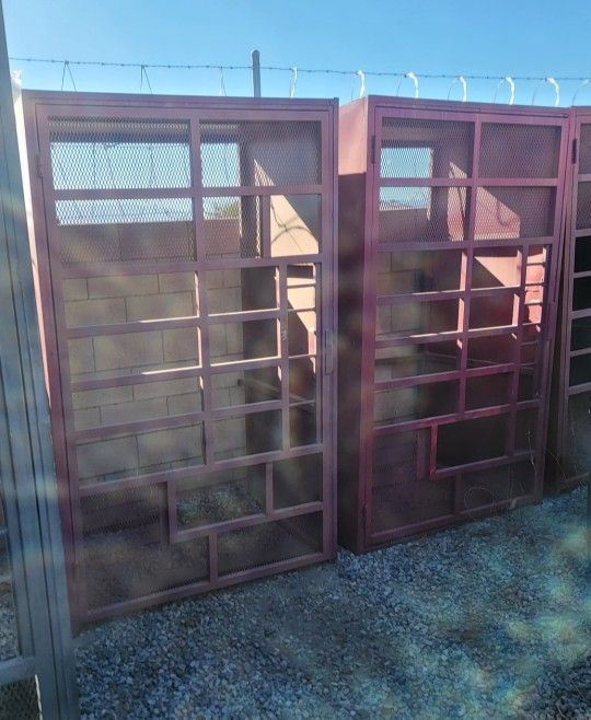 Vending Machine Security Cages Have Total Of 13 Must Go Tomorrow Pick Up Asap