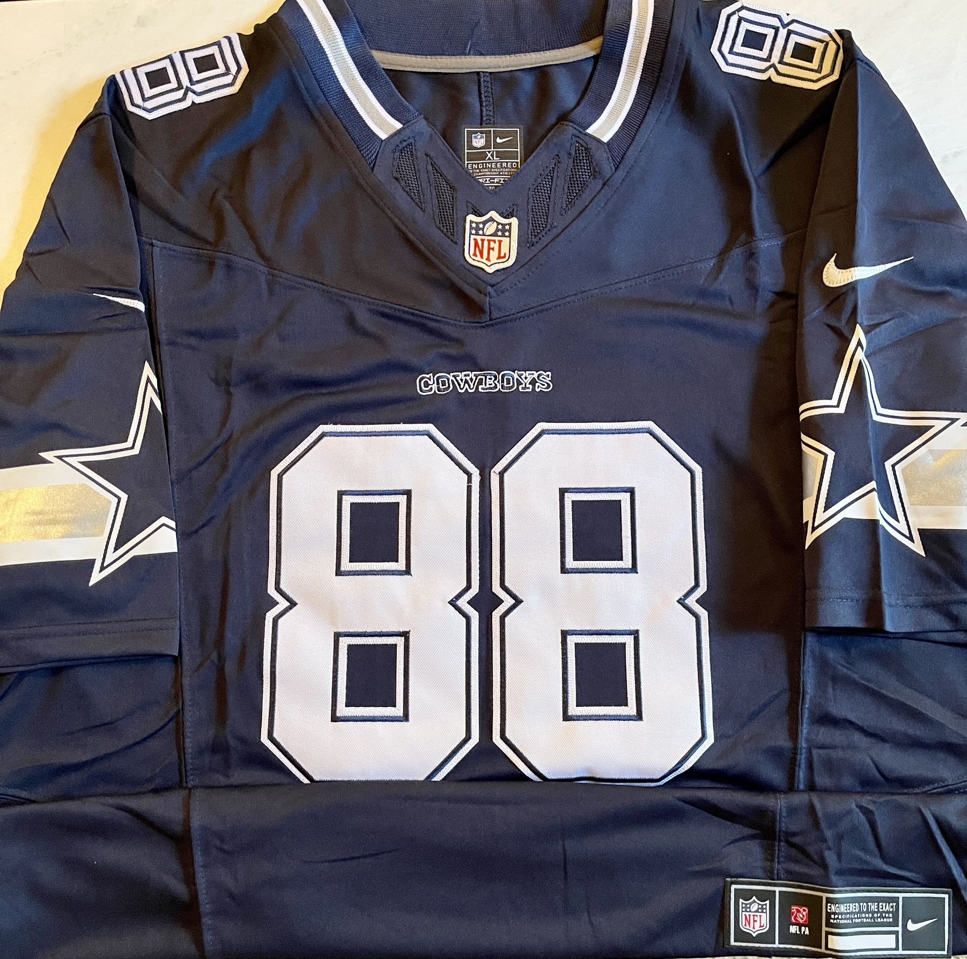 🏈 Dallas Cowboys 🏈 #88 CeeDee Lamb Jersey Sizes ( Small - XXL)