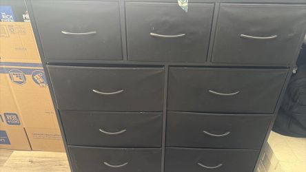 Dresser