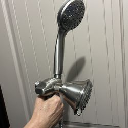 Dual Shower Head With Wand