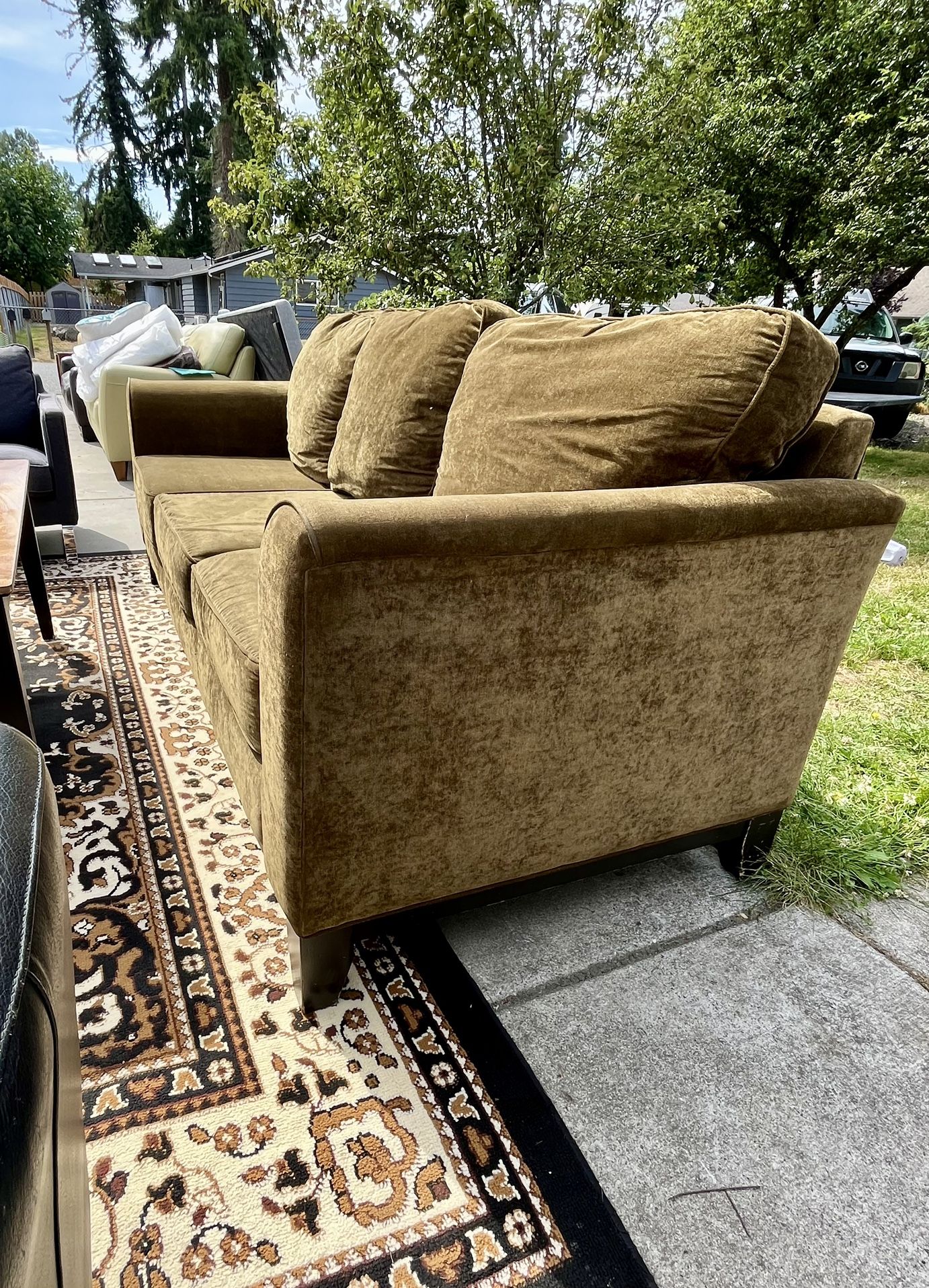 Nice Comfy Well Built Couch
