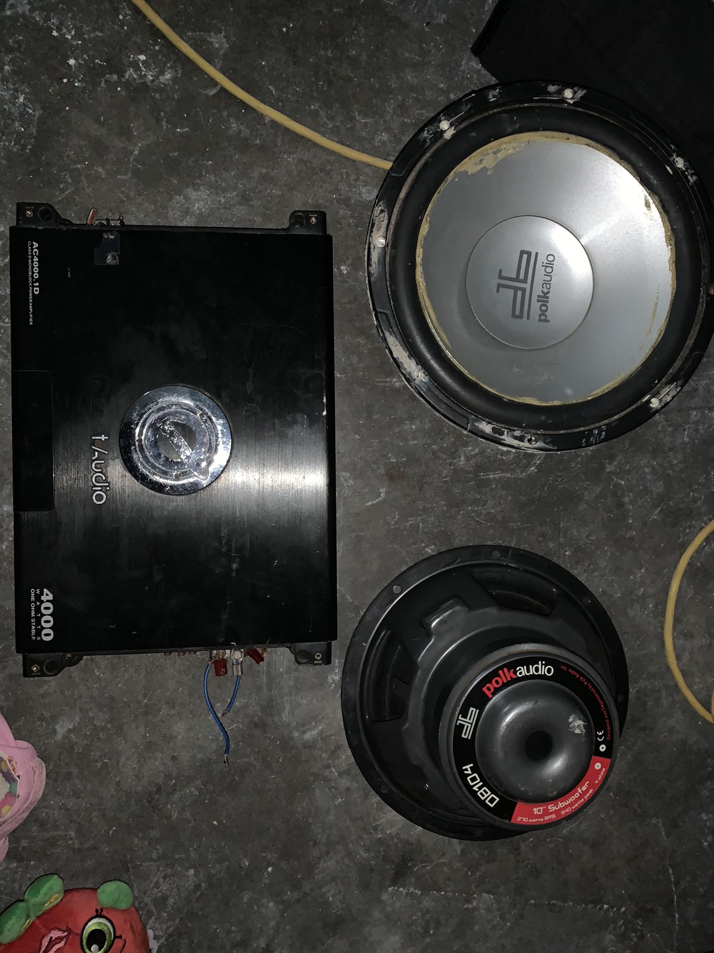 Car Audio subs and amp