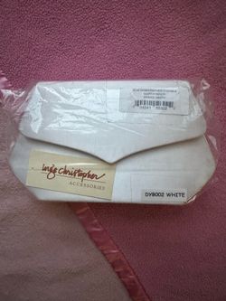 an Inge Christopher white dyeable clutch bag ⋆. 𐙚 ˚
