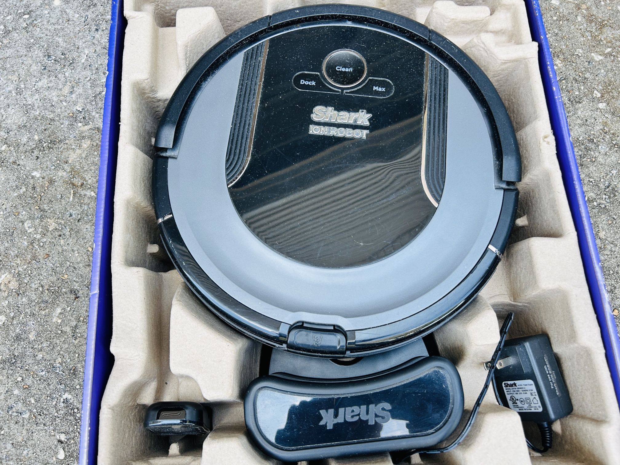 Shark Ion Robot