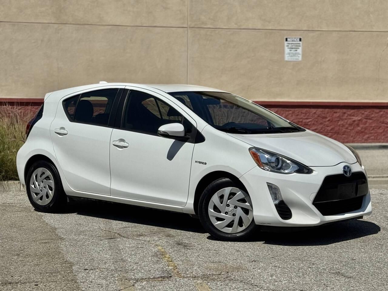 2016 Toyota Prius c