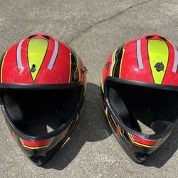 Two Helmets Medium / Large