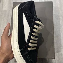 Rick Owen’s Size 43(10)