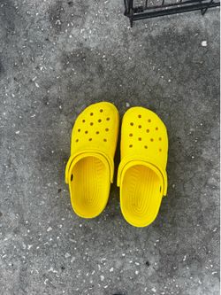 Crocks size 9  men’s