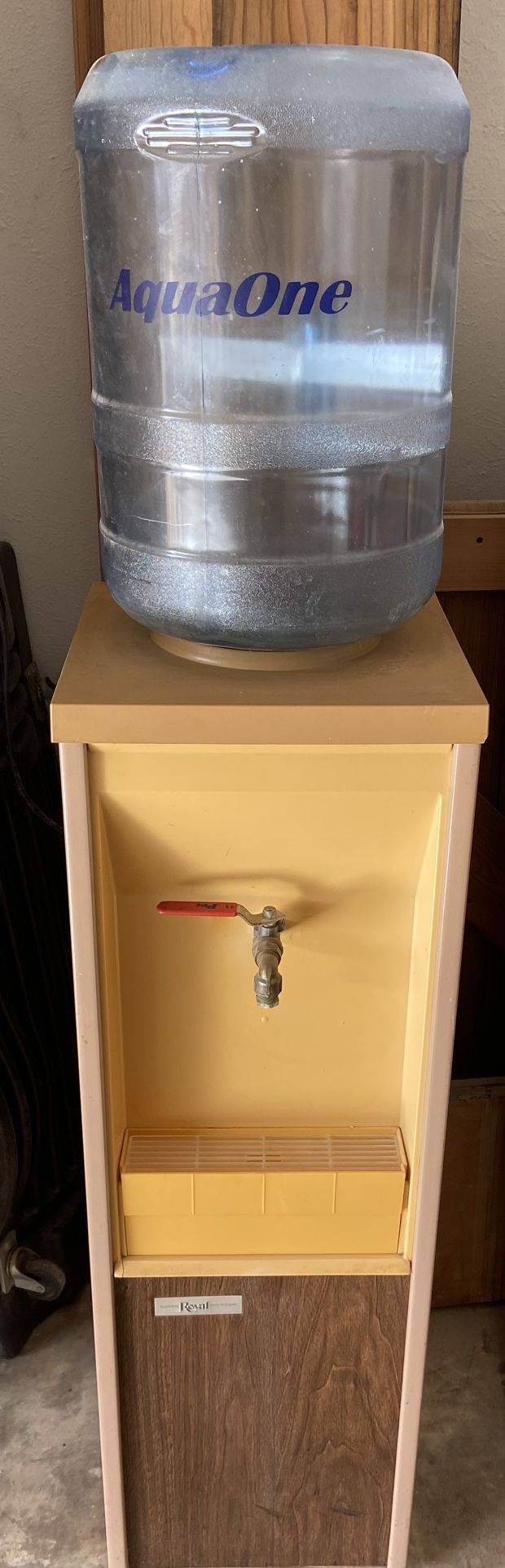 Sparkletts Royal Electric Cooler - Water Dispenser w/Bottle
