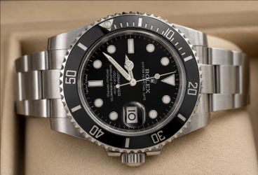 Rolex Submariner W/ Box and Papers $13,000