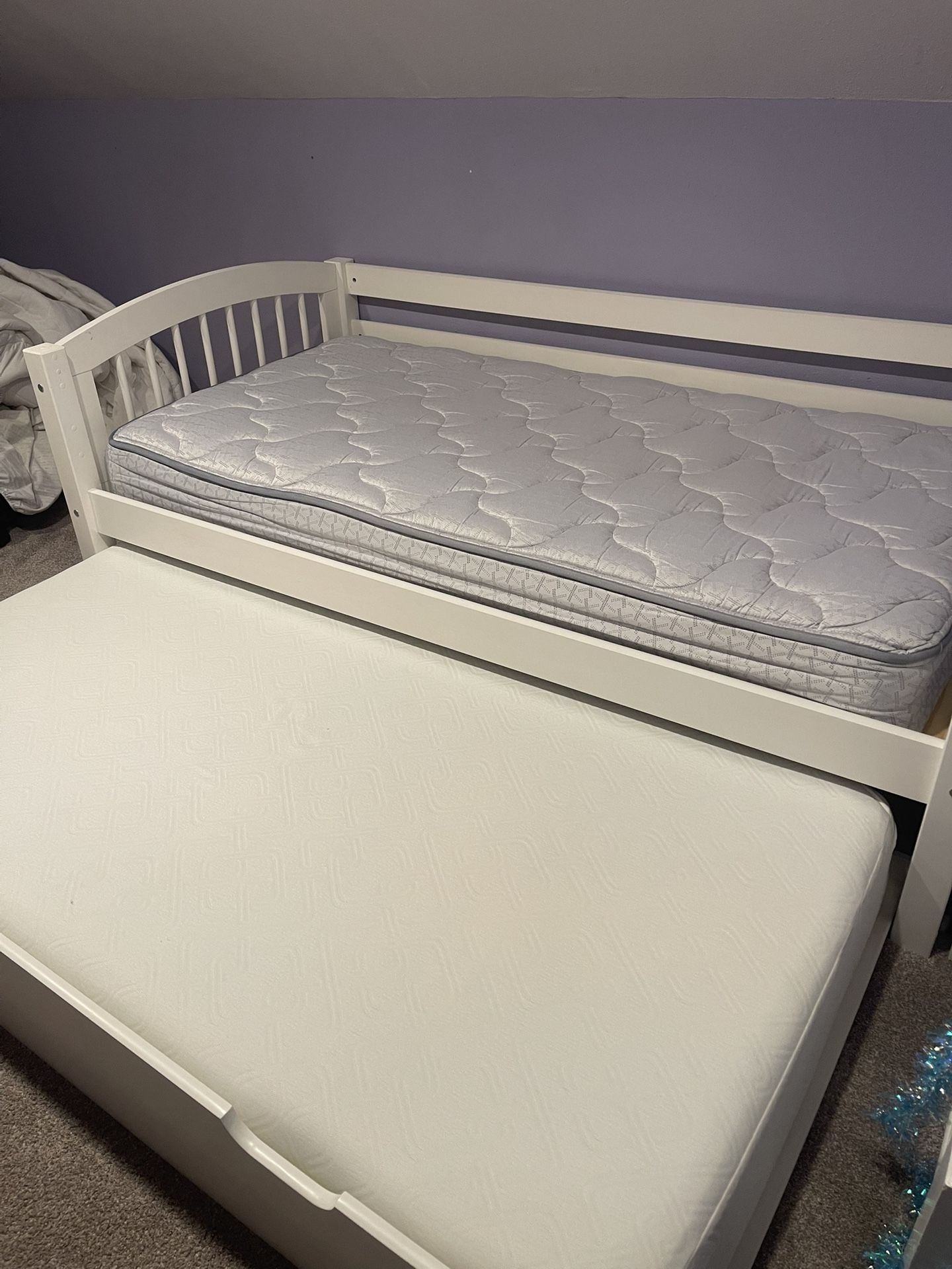 Trundle Bed