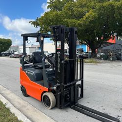 Forklift
