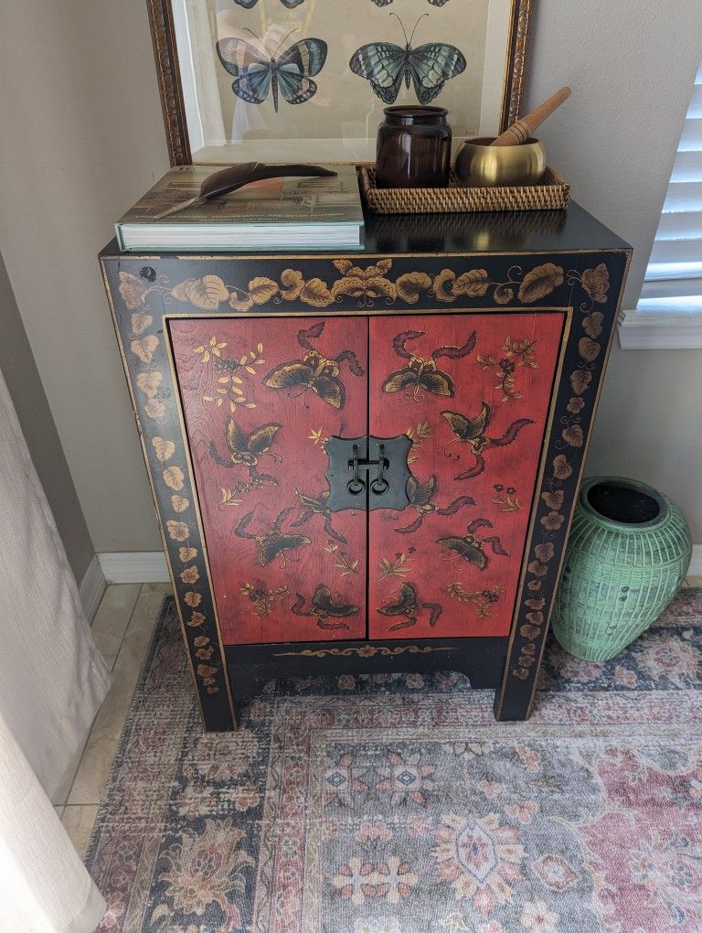 Antique Chinese Cabinet 