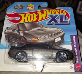 Nissan Skyline hot wheels XL $12