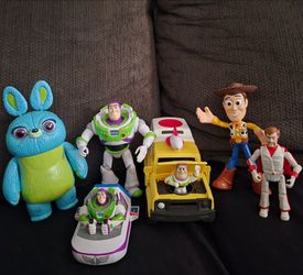 Disney's Pixar Toy Story Bundle