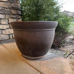 Set Of Two (2) Large Round Planters