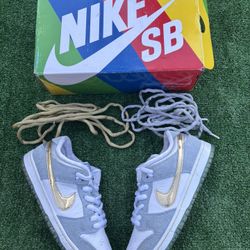 Men 8.5US Nike Sb Sean Clipver Dc9936-100 Dunk Low Holiday Special