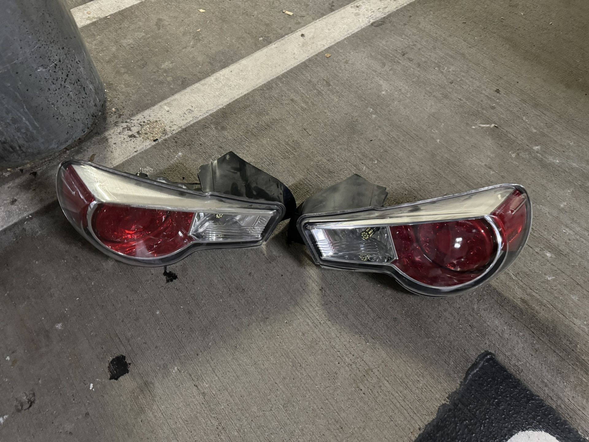 Stock Frs/Brz/86 tail lights