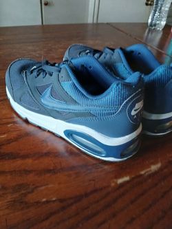 Nike Air Max Low-Top Sneakers sz 3