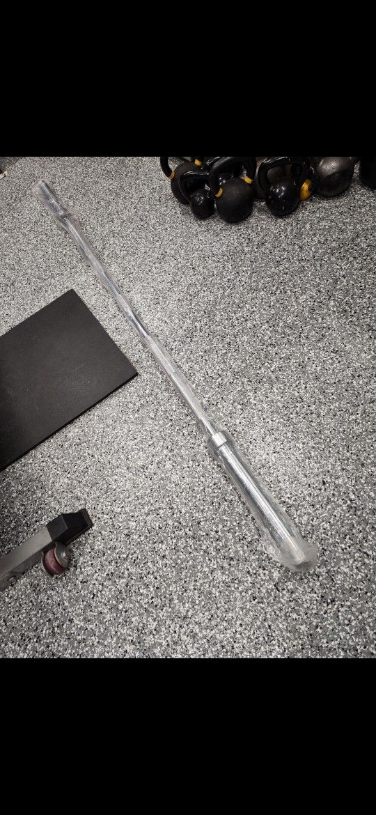New Olympic Barbell 7ft Bar Heavy Duty Gym Weights Squat Deadlift Bench Press
