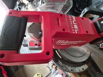 Milwaukee 18 volt 12 inch miter saw  $300