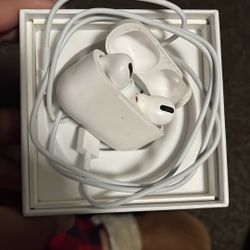AirPods Pro