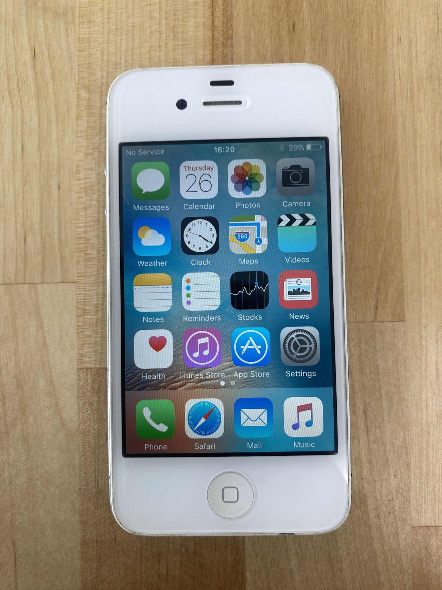 Unlocked iPhone 4S 16GB White