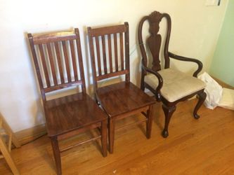 3 nice wooden chairs