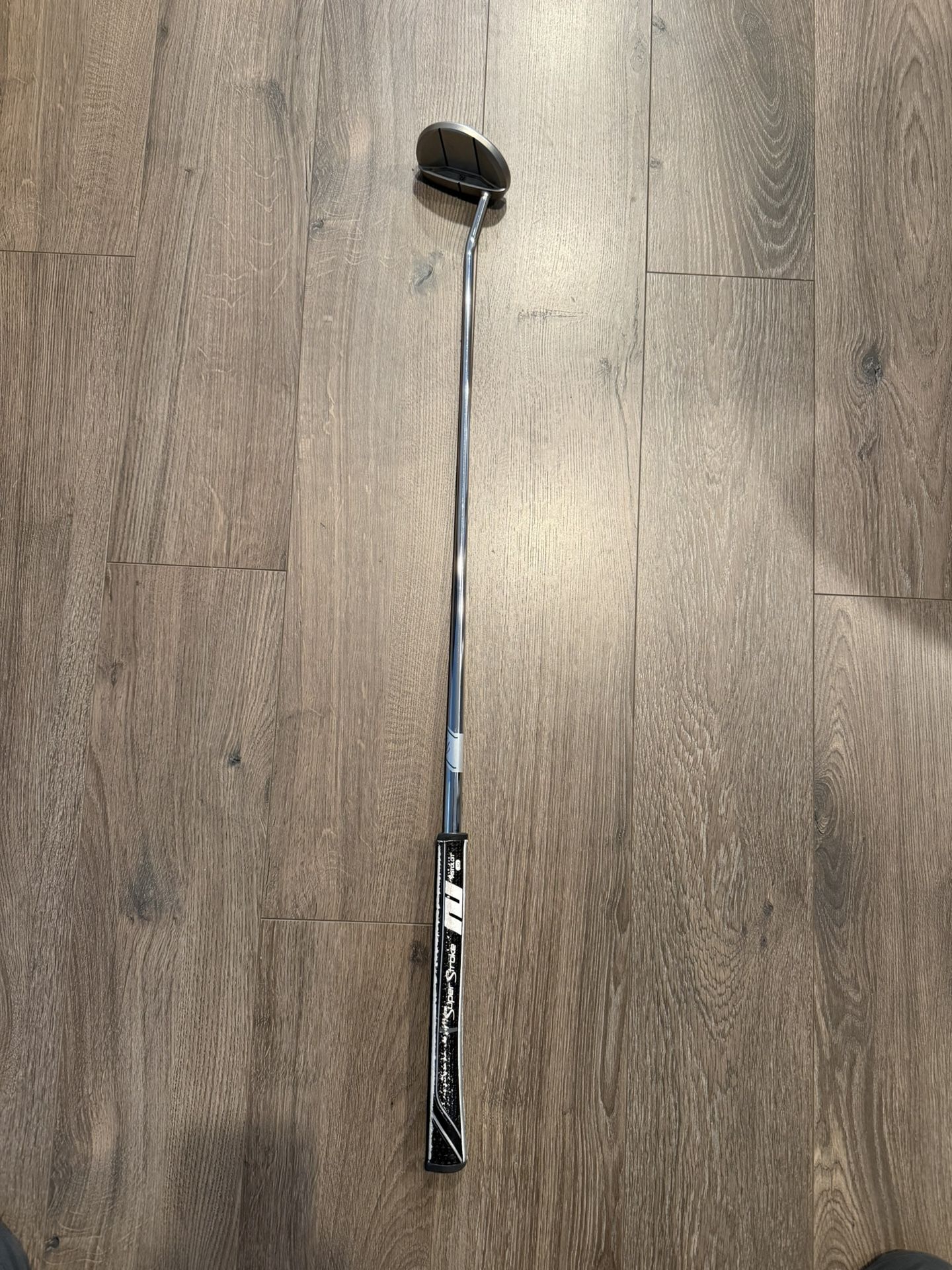 Taylormade Reserve Putter