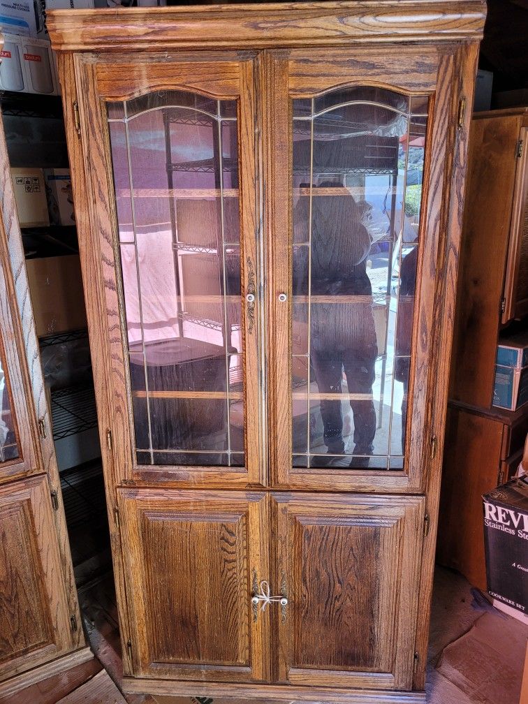 China Cabinet With 2 Side Cabinets