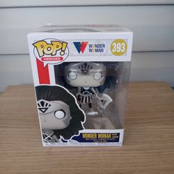Funko Pop! DC - "Wonder Woman" #393