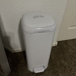 Diaper Genie 
