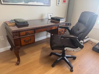 Beautiful study table and chair for sale