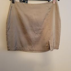 Elegant Green Women's Skirt