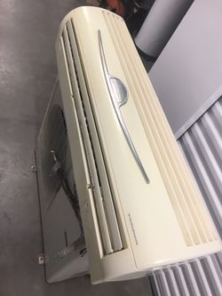 1.5 mini split. Ac & heat