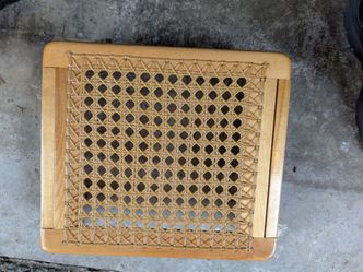 wicker seat ror a canoe