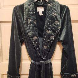 Women's Robe