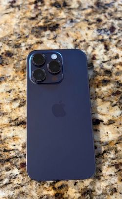 iPhone 14 Pro purple